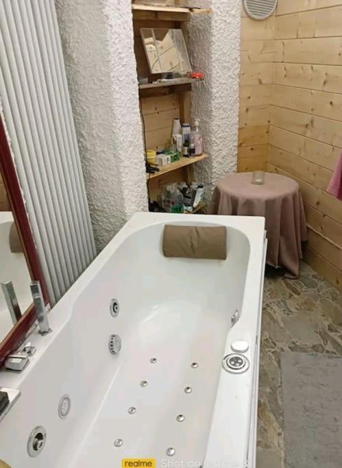 Il Villaggio Dei Puffi Bardineto Buitenkant foto